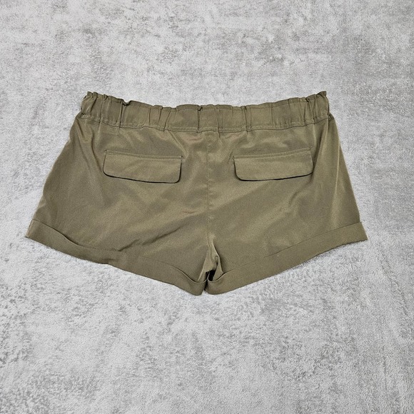 Guess Womens Green‎ Shorts Size Large - Picture 2 of 6